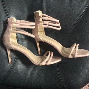 Blush Pink Heels (low)